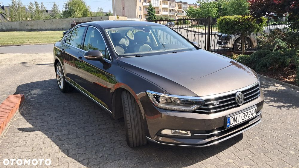 Volkswagen Passat 1.8 TSI BMT Highline - 9
