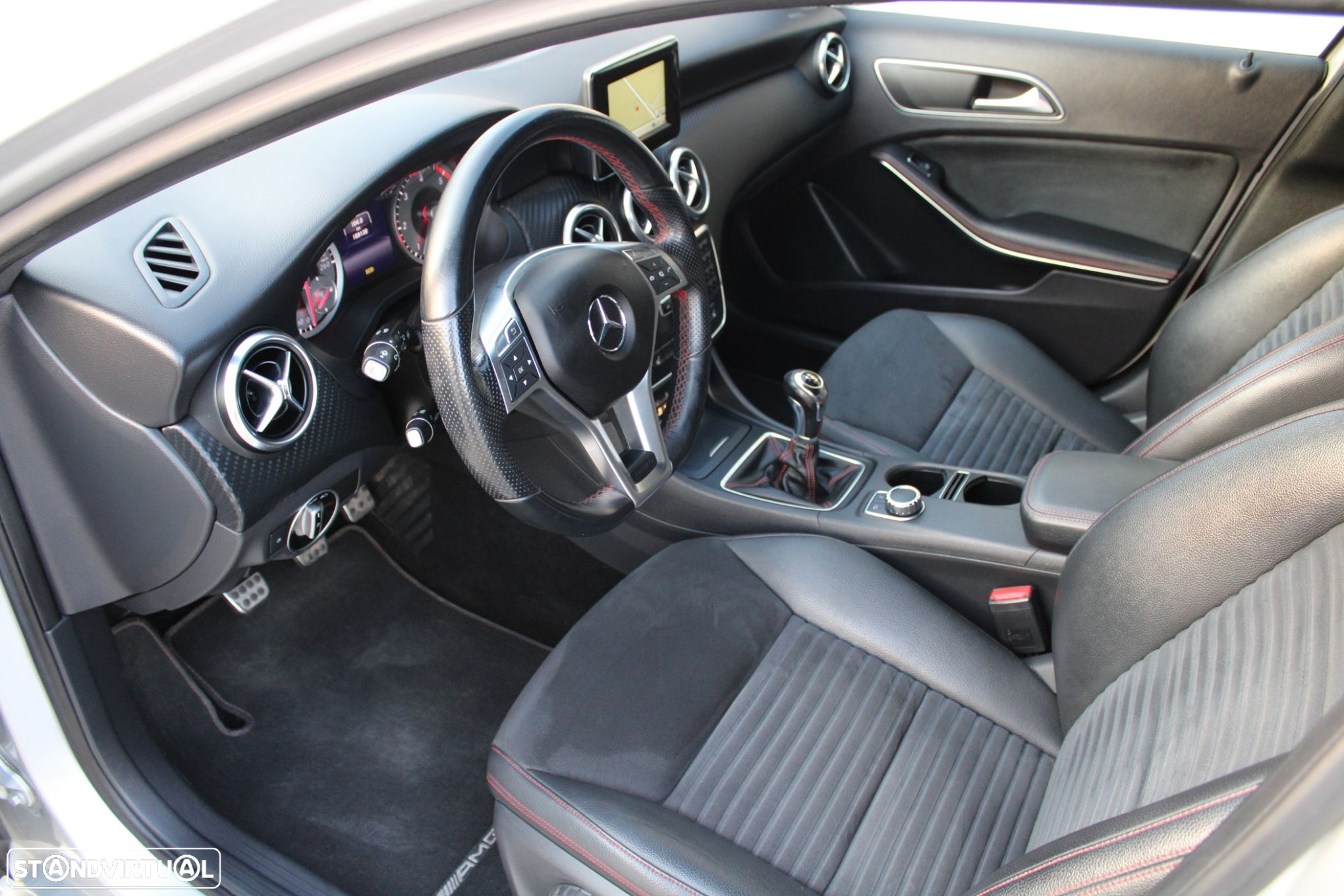 Mercedes-Benz A 200 - 5