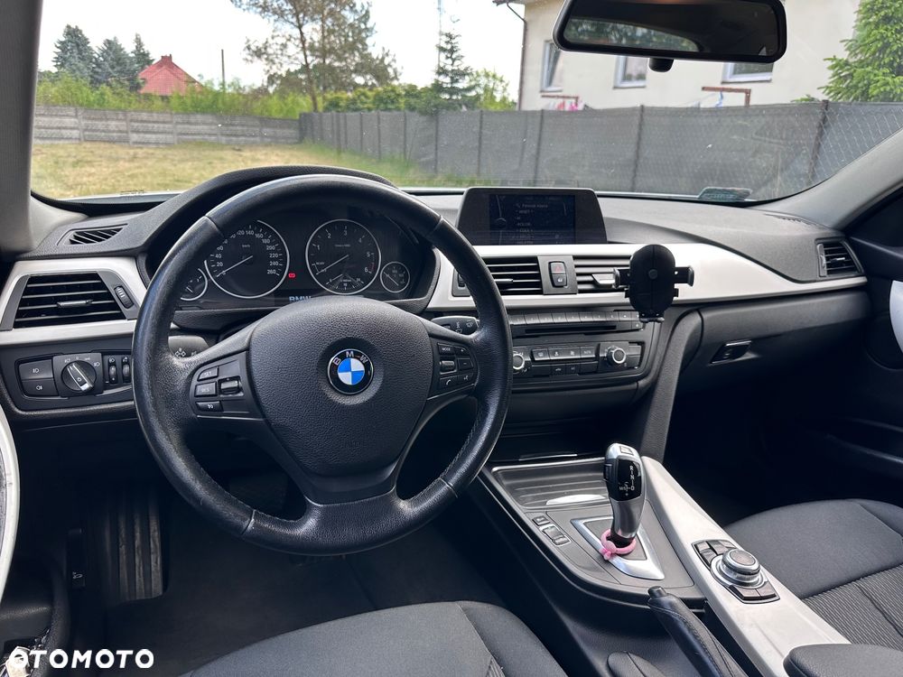 BMW Seria 3 - 11