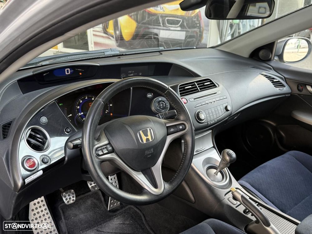 Honda Civic 1.4 Comfort - 14
