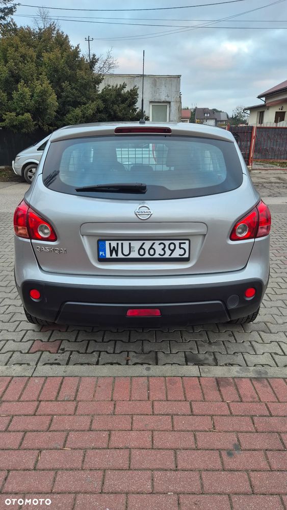 Nissan Qashqai 1.6 Visia - 8