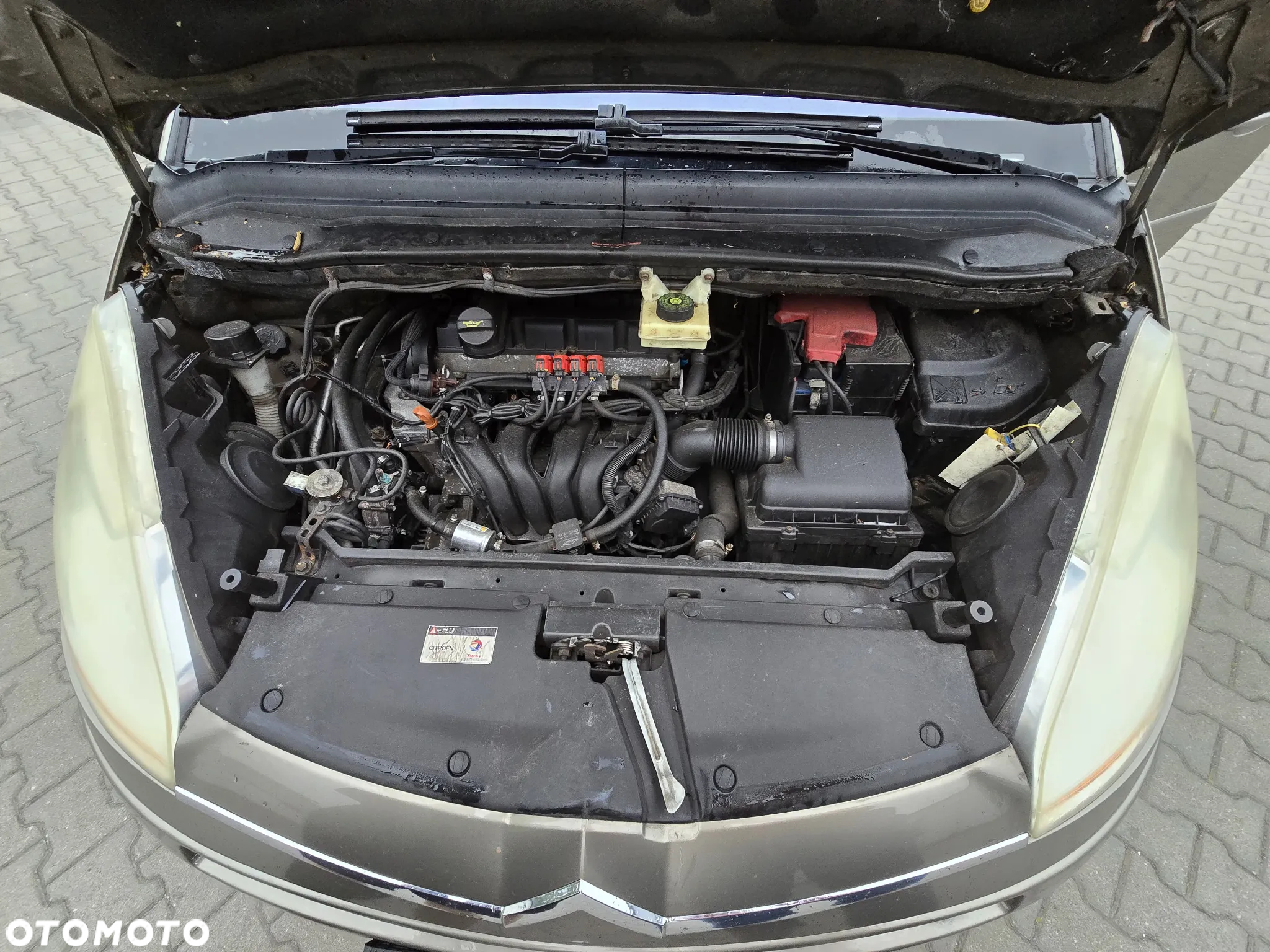 Citroën C4 Picasso 1.8 16V Confort - 22