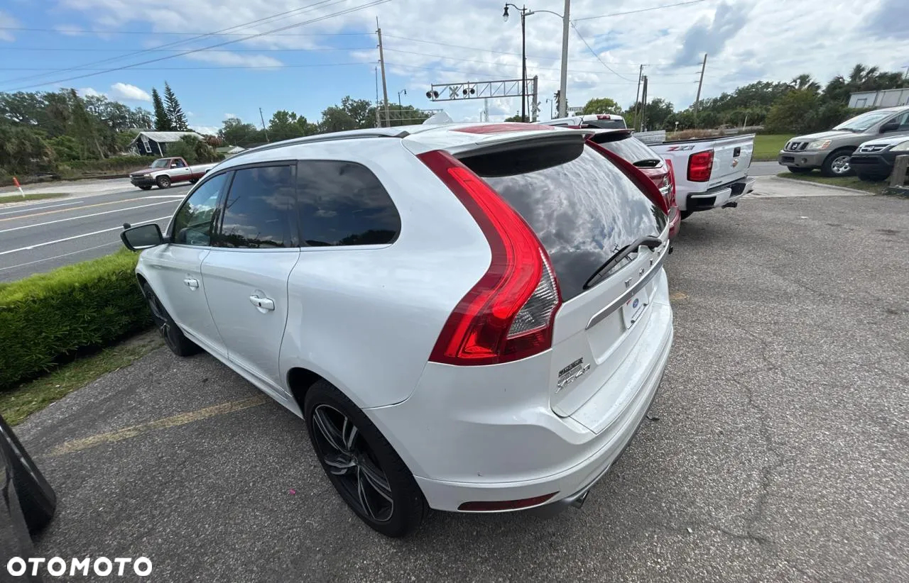 Volvo XC 60 T6 Drive-E R-Design Summum - 4