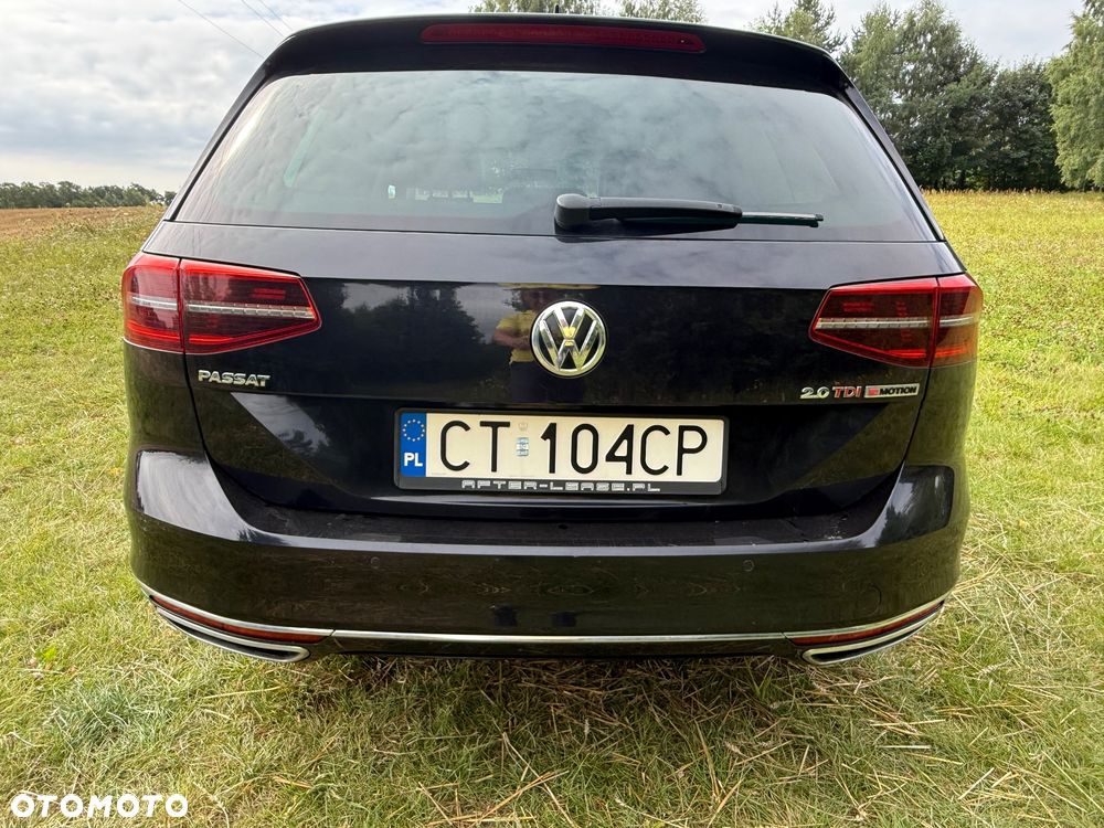 Volkswagen Passat - 8