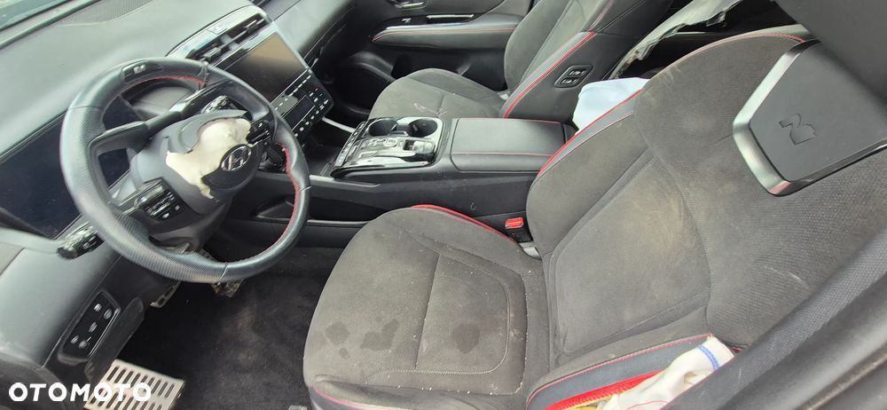 Hyundai Tucson 1.6 T-GDi HEV N Line Final Edition 4WD - 23