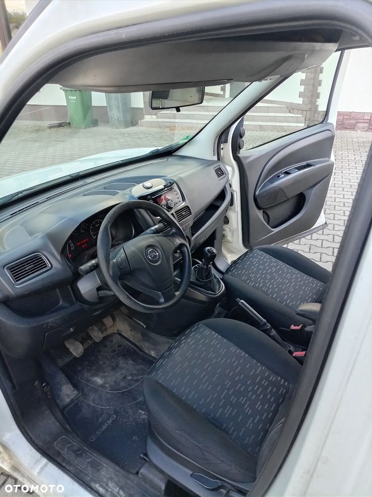 Opel Combo - 33