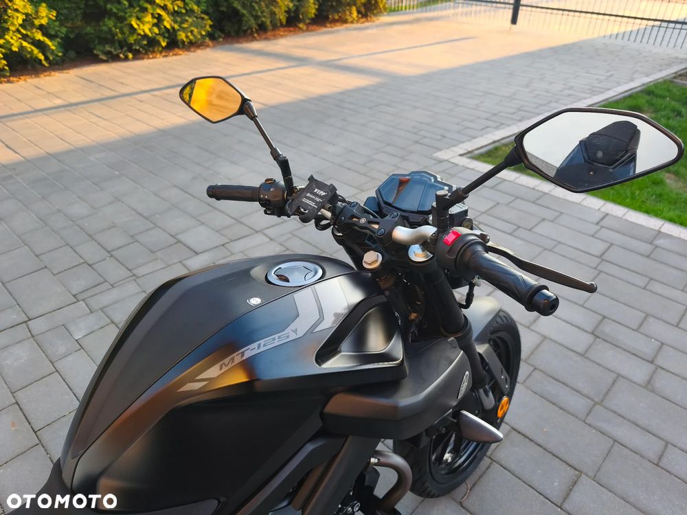 Yamaha MT - 11