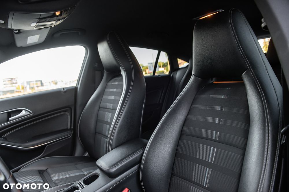 Mercedes-Benz CLA - 19