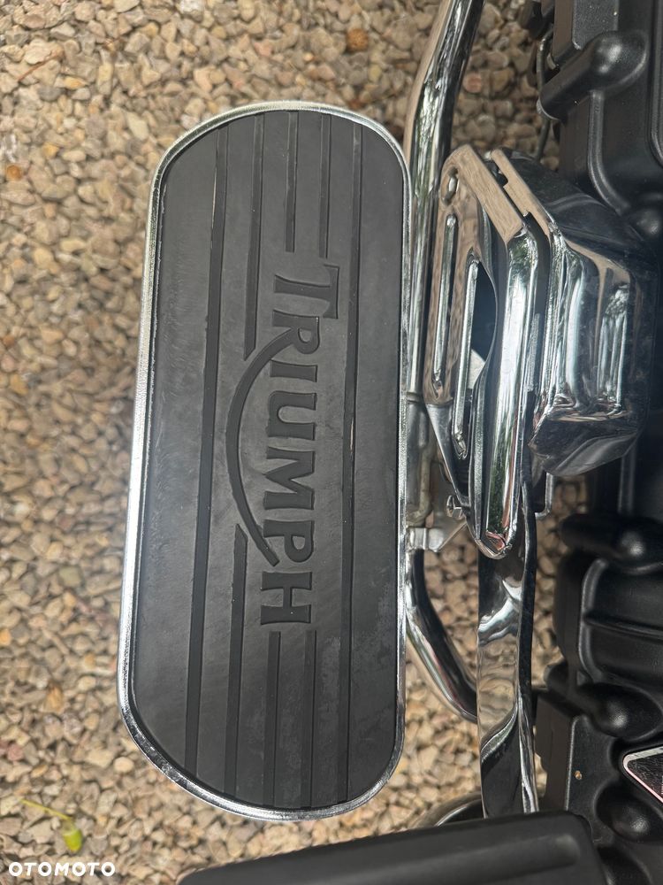Triumph Rocket - 6