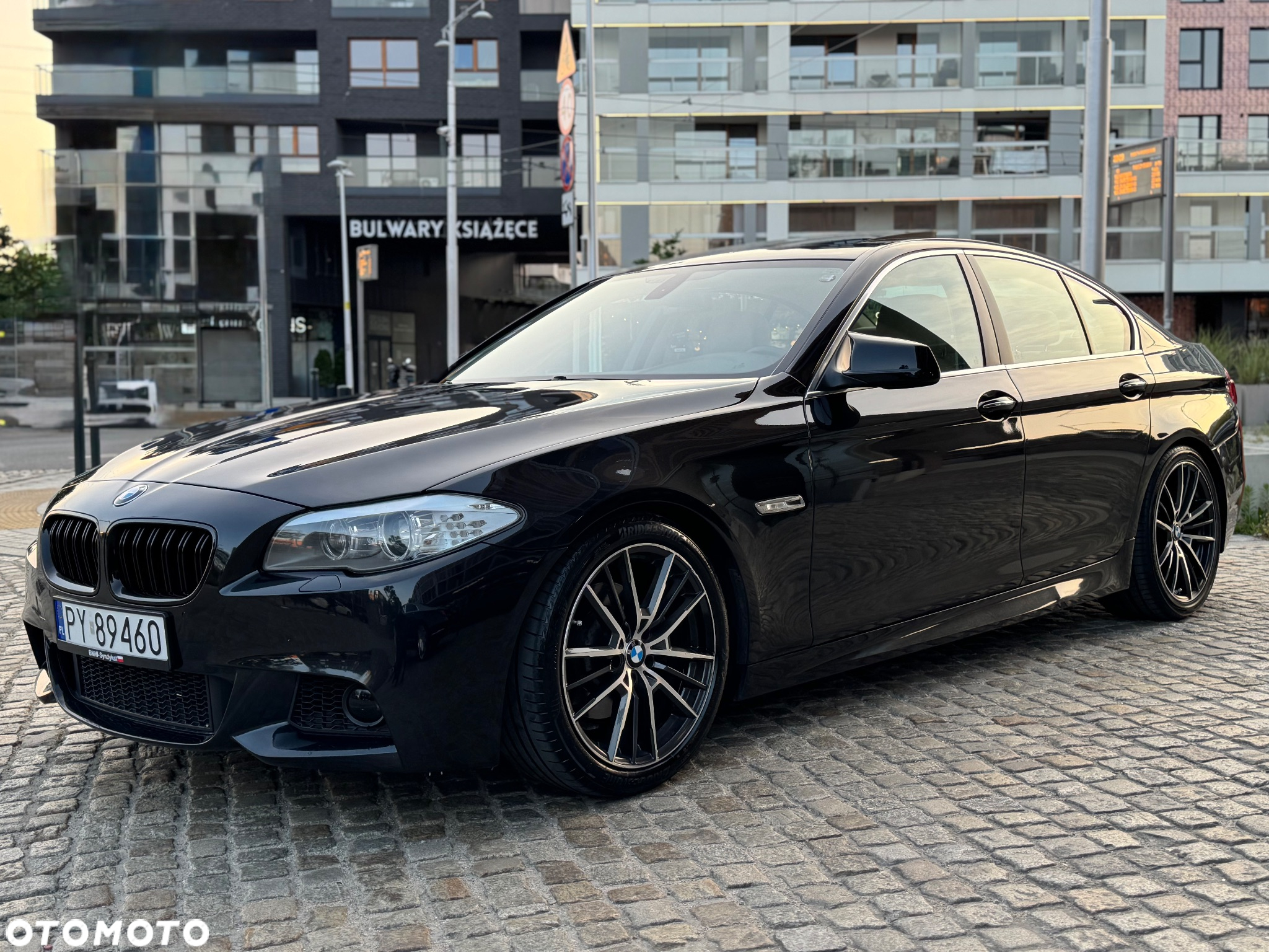 BMW Seria 5 528i Sport-Aut - 4