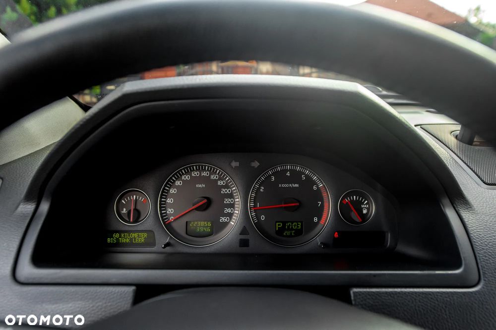 Volvo XC 90 T6 Executive - 25