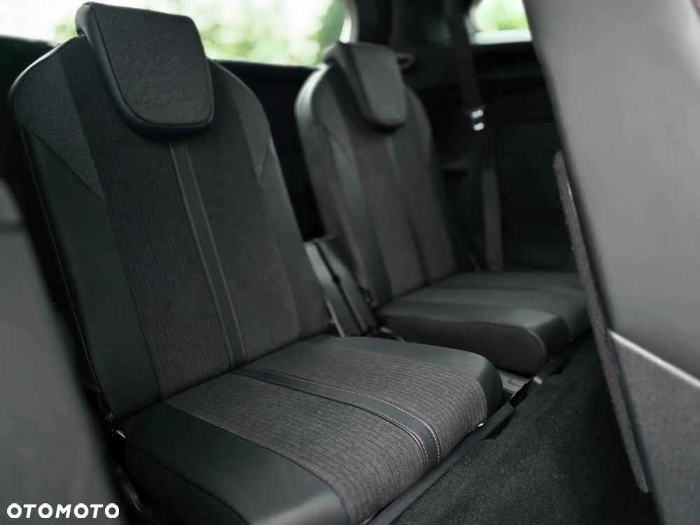 Peugeot 5008 - 20