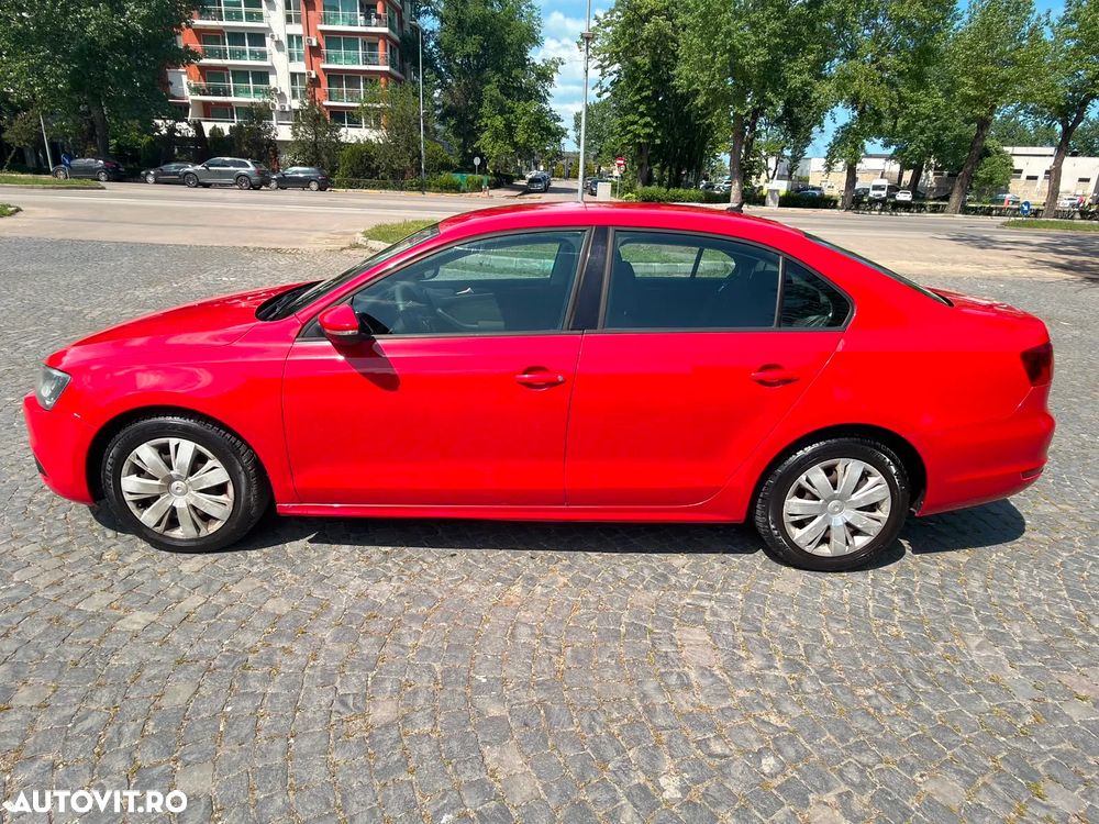 Volkswagen Jetta 1.2 TSI Comfortline - 4