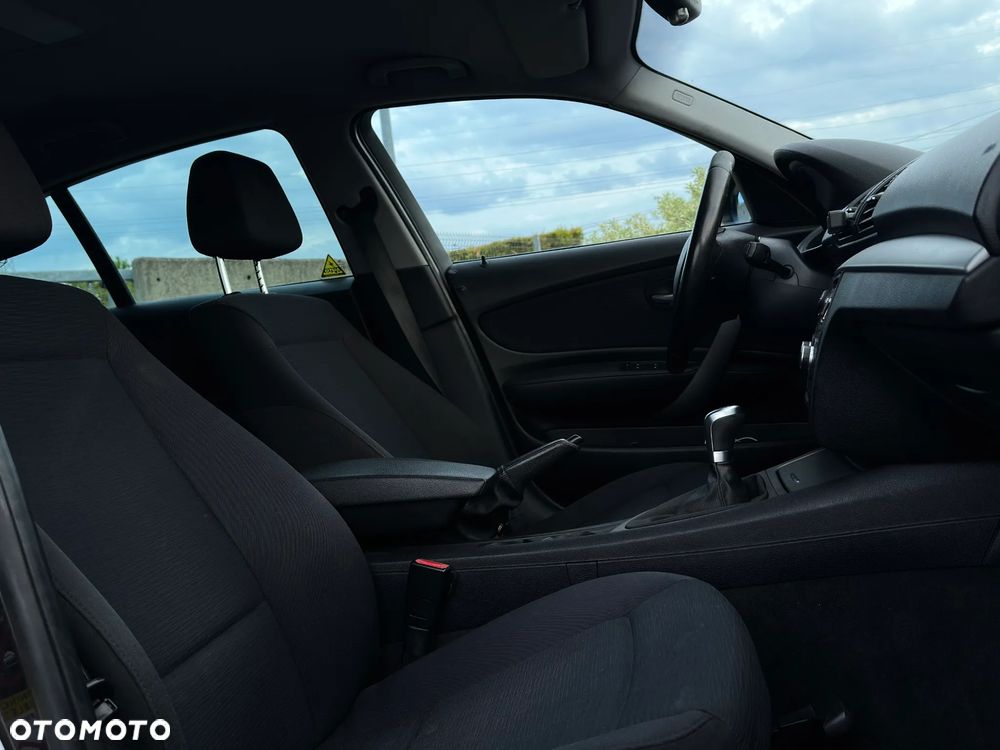 BMW Seria 1 118d - 12