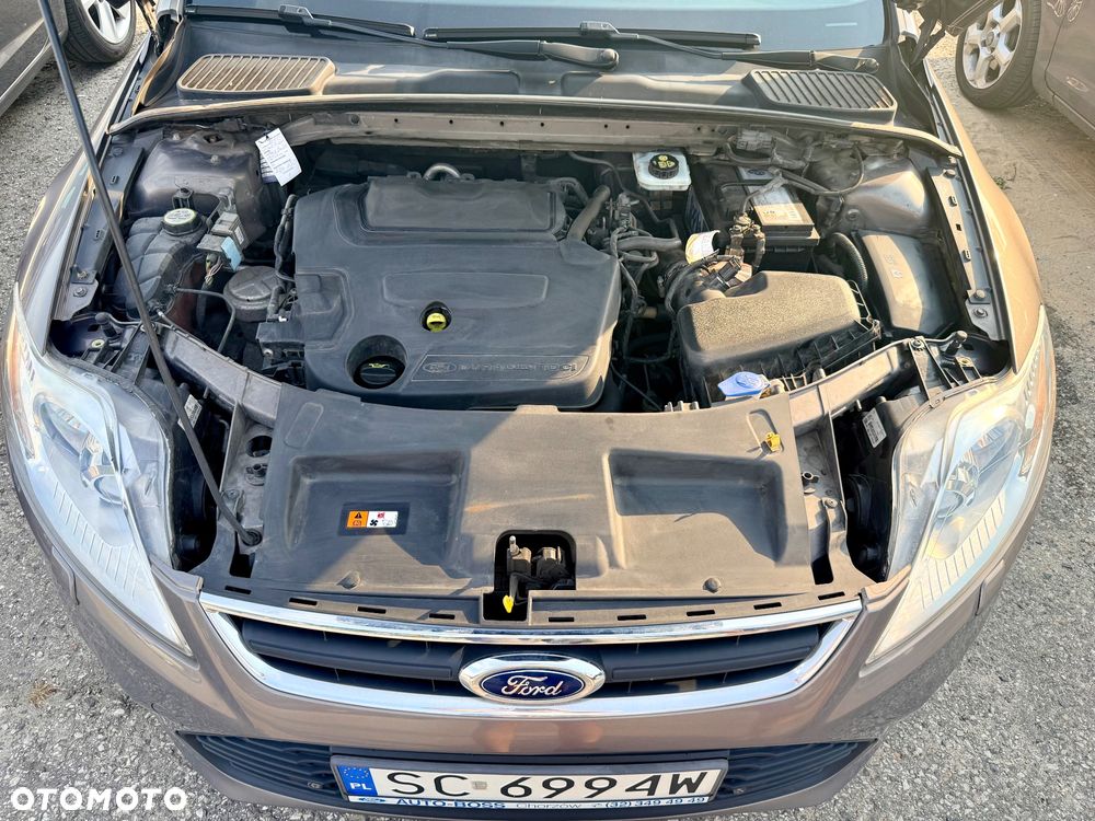 Ford Mondeo - 12