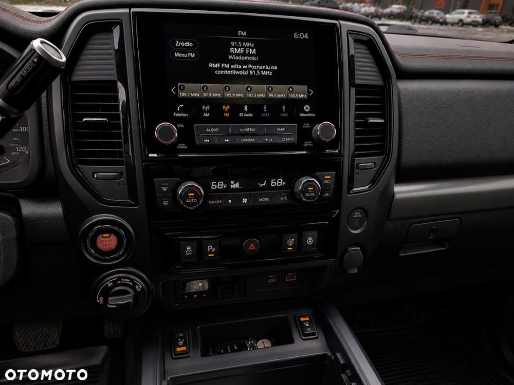 Nissan Titan - 12