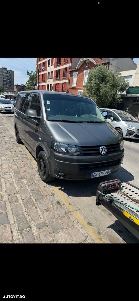 Volkswagen Transporter Caravelle DSG Trendline Scurt - 4
