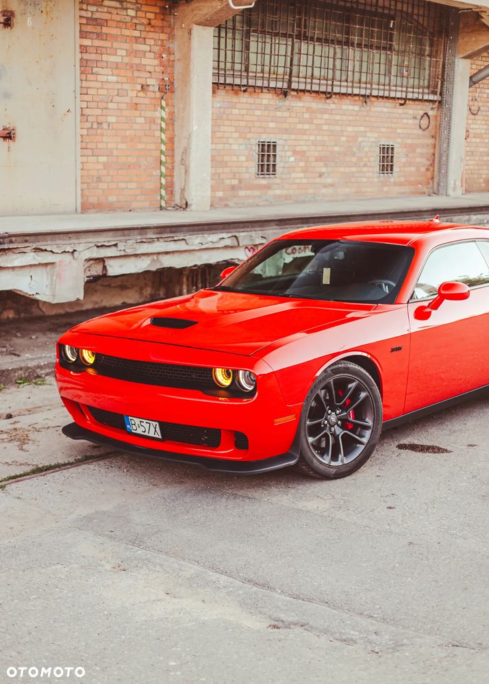 Dodge Challenger 5.7 R/T - 11