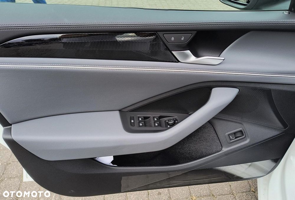 Volkswagen Passat 2.0 TDI EVO Business DSG - 22