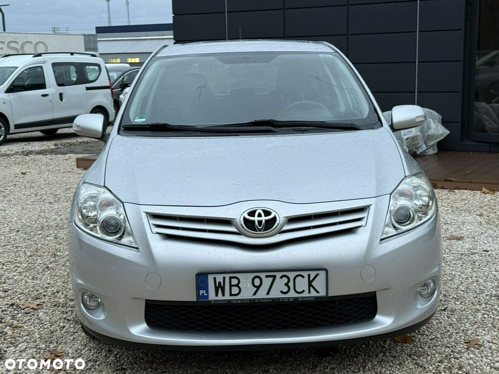 Toyota Auris 1.6 Active - 9