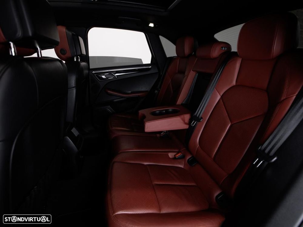Porsche Macan S - 10