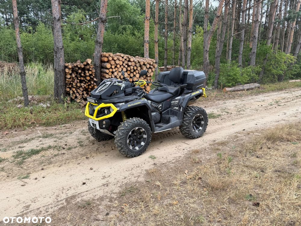 Can-Am Outlander Max - 2