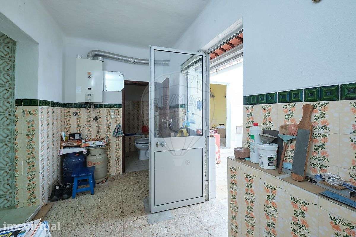 Moradia T2 para venda - Grande imagem: 2/17