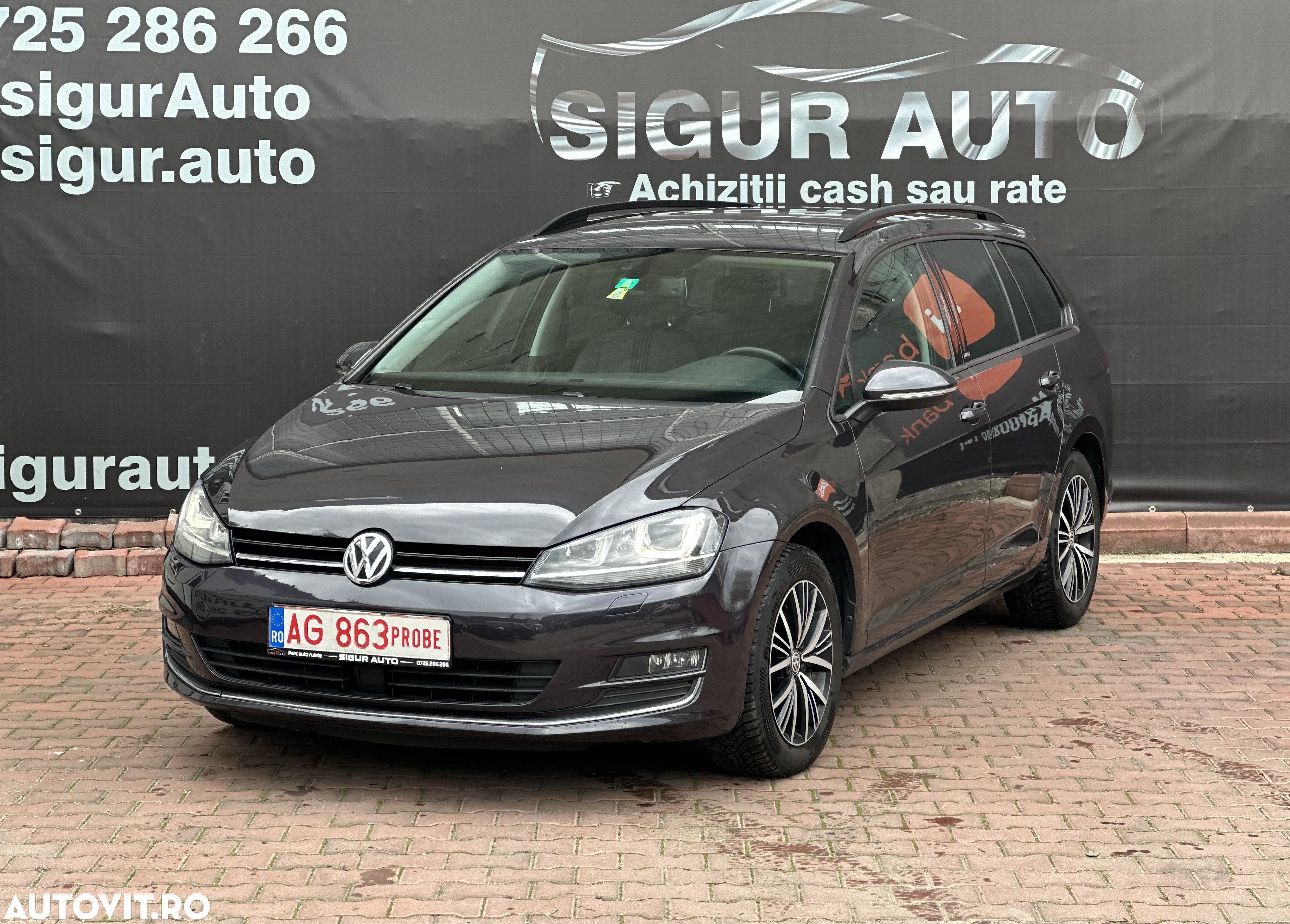 Volkswagen Golf 1.6 BlueTDI DSG Comfortline - 1
