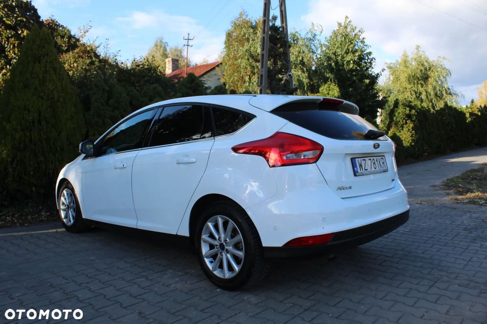 Ford Focus 1.0 EcoBoost Titanium ASS - 5