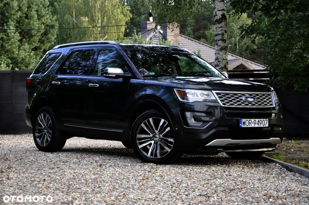 Ford Explorer - 10