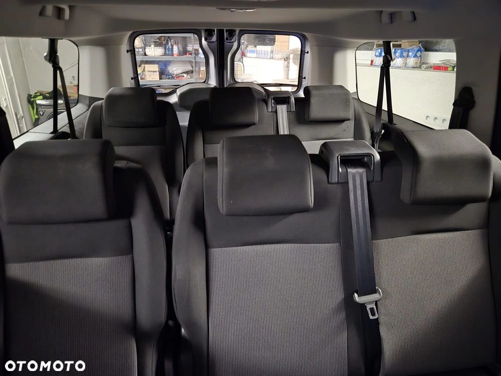 Toyota ProAce Kombi 2.0 D-4D Long 2,8t - 18