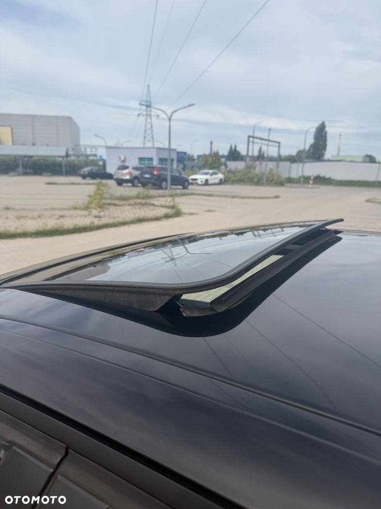 BMW Seria 3 320i - 15