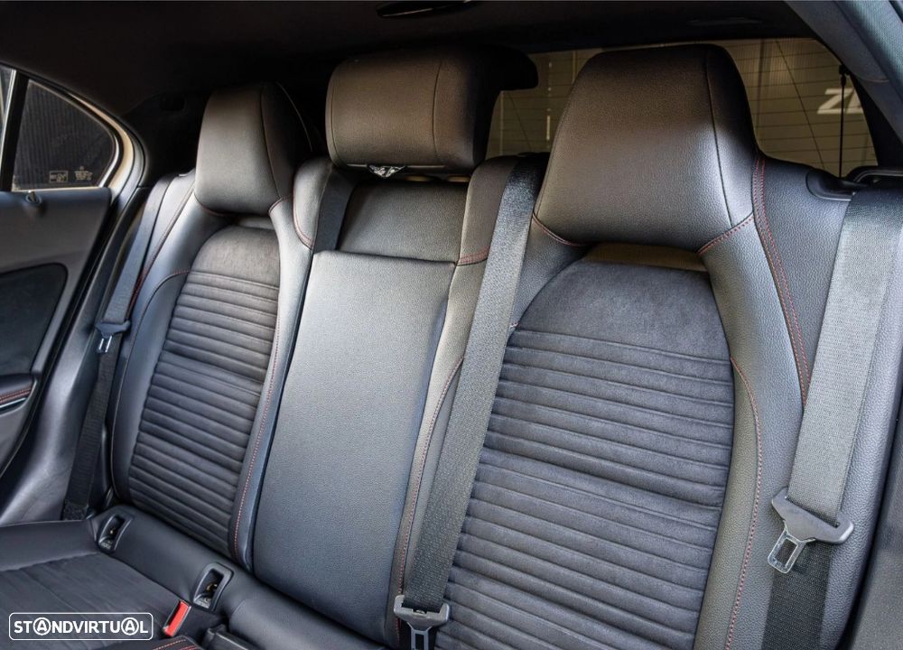 Mercedes-Benz A 200 CDI BE AMG Sport - 10