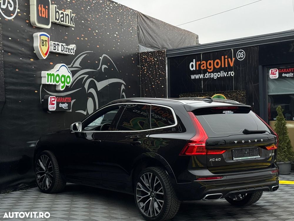 Volvo XC 60 D5 AWD Geartronic RDesign - 16