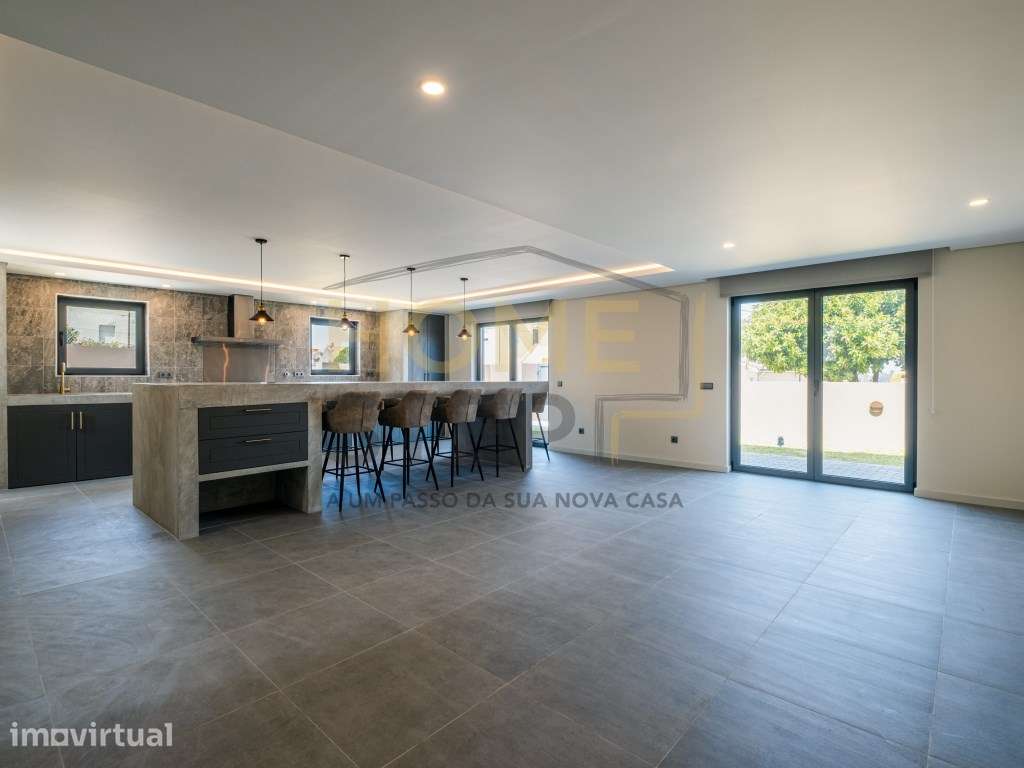 Moradia T5 Nova em Canidelo, Vila Nova de Gaia - Grande imagem: 2/60
