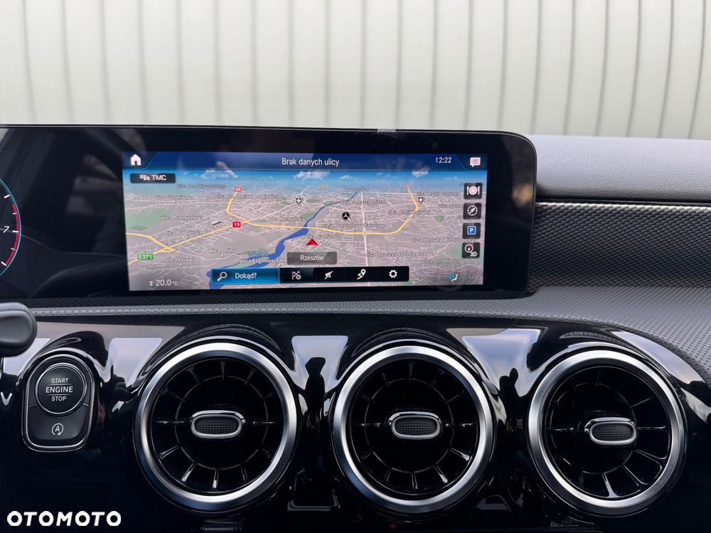 Mercedes-Benz Klasa A 180 Progressive 7G-DCT - 34