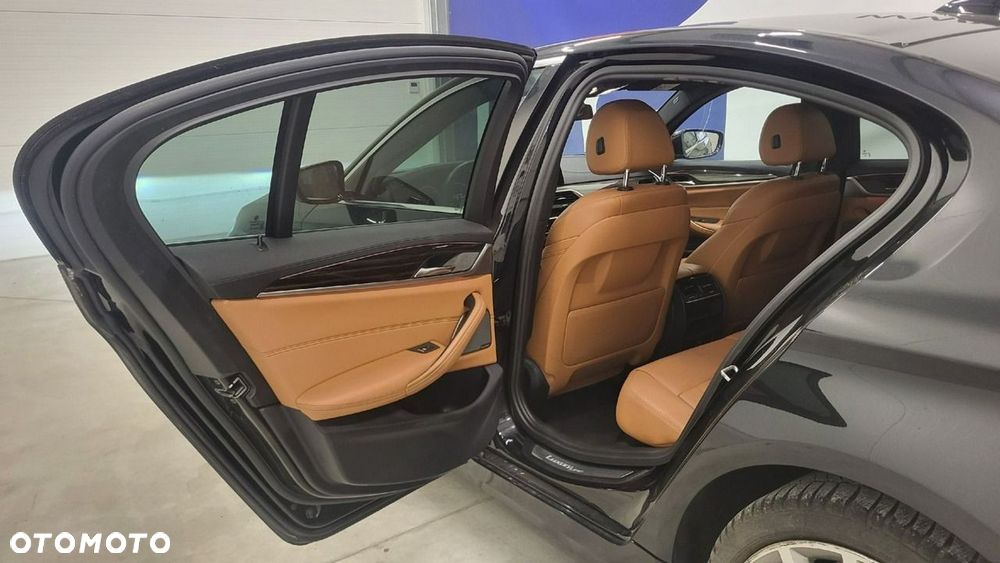 BMW Seria 5 - 26