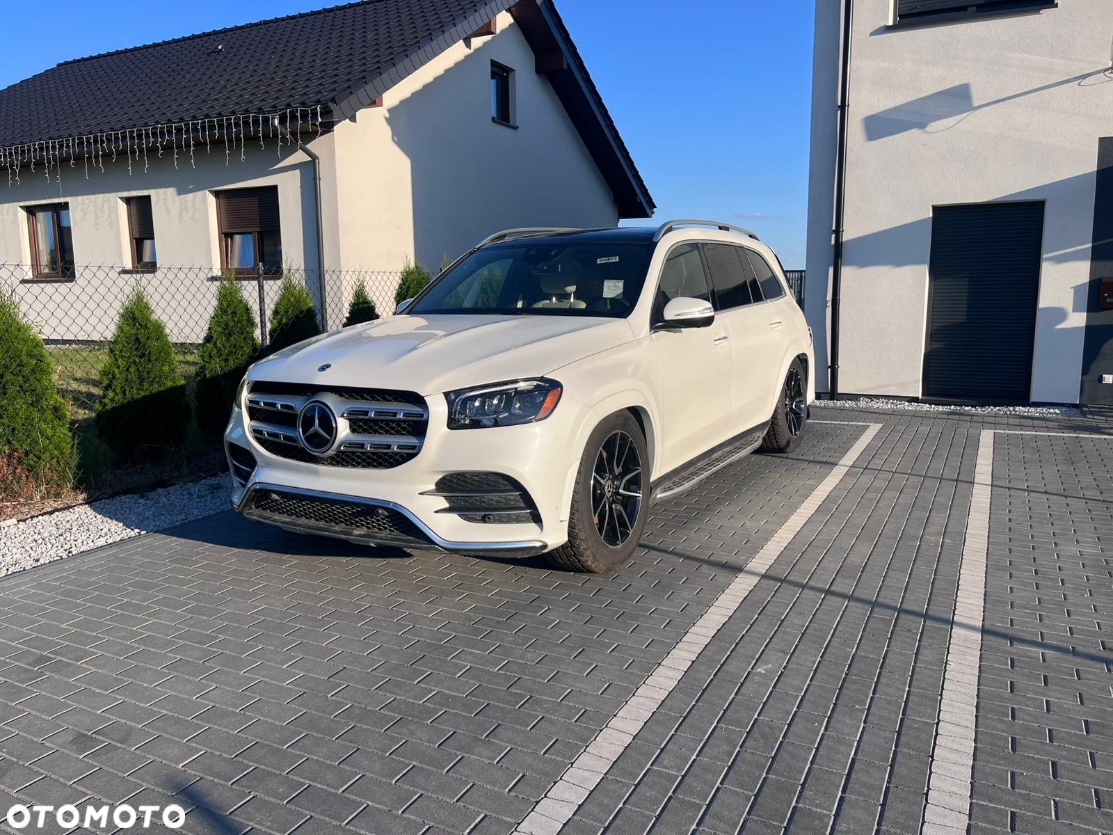 Mercedes-Benz GLS 450 4Matic 9G-TRONIC Exclusive - 2