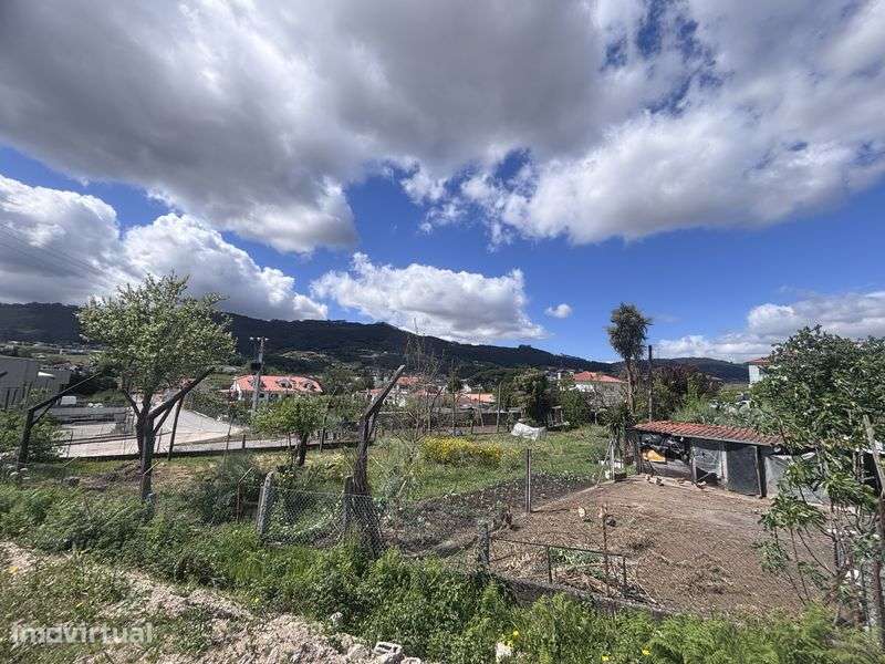 Terreno Urbano em Sande S. Martinho – Guimarães - Grande imagem: 4/5