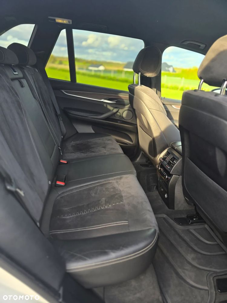 BMW X5 xDrive25d - 14