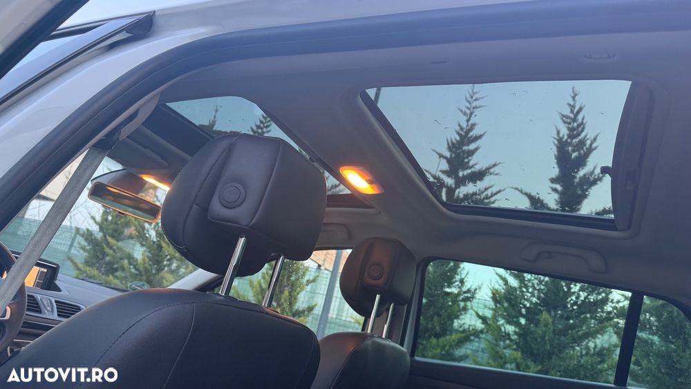 Renault Megane ENERGY dCi 110 Start & Stop Bose Edition - 6