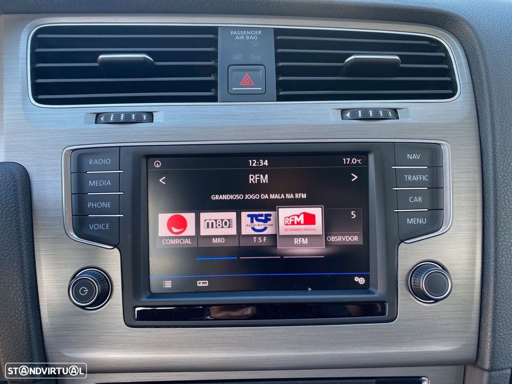 VW Golf 1.6 TDi GPS Edition DSG - 24