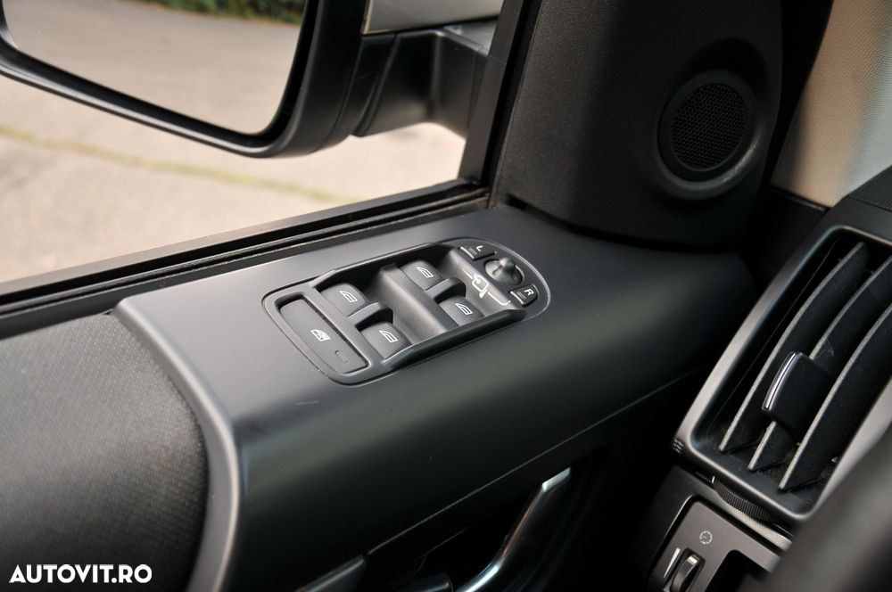 Land Rover Freelander - 12