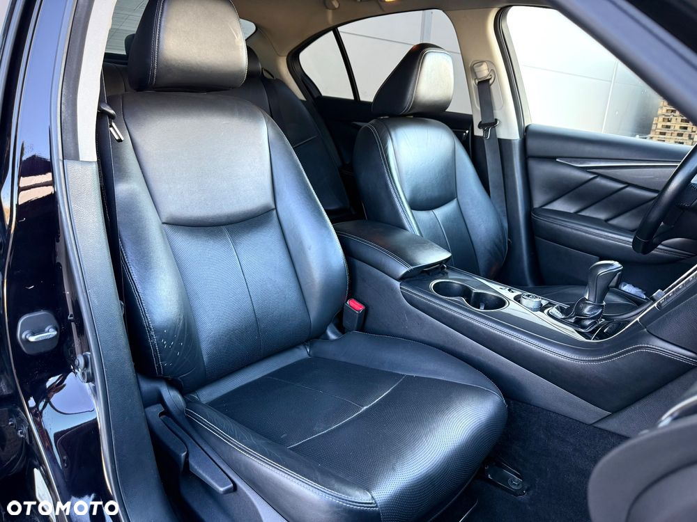 Infiniti Q50 2.2d - 14