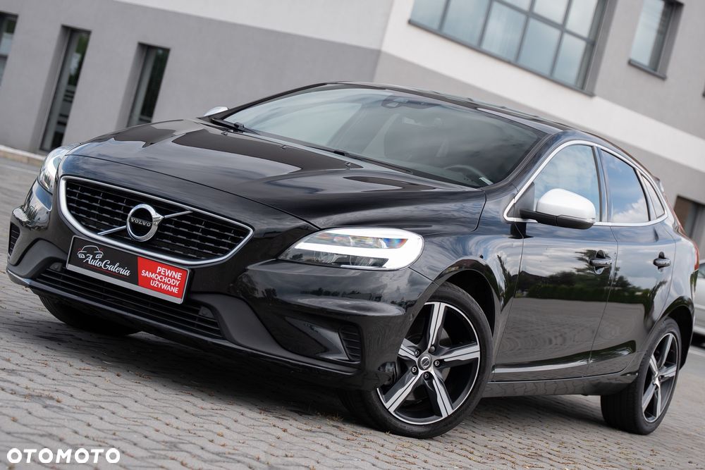 Volvo V40 T3 Geartronic RDesign - 1