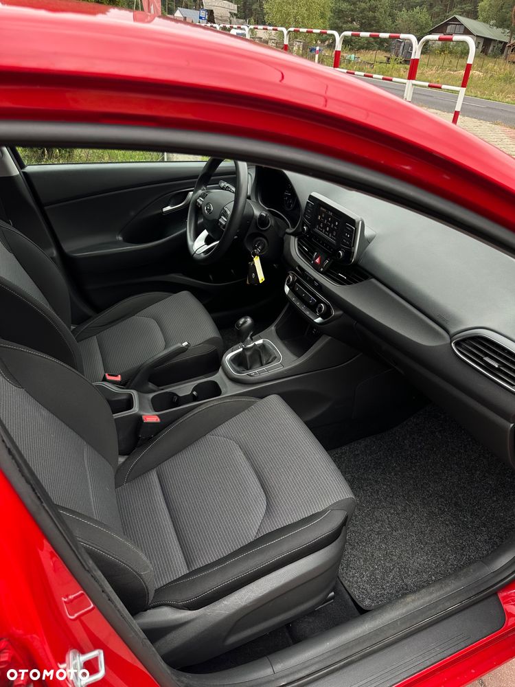 Hyundai i30 1.4 Select - 10