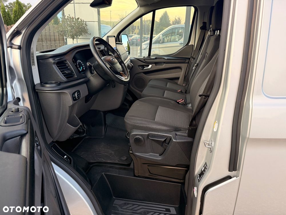 Ford Transit Custom - 22