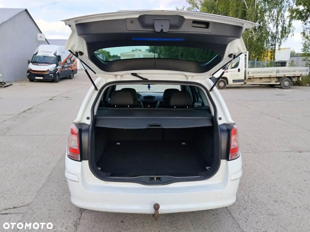 Opel Astra 1.7 CDTI Sport - 16