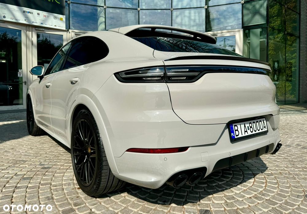 Porsche Cayenne - 17