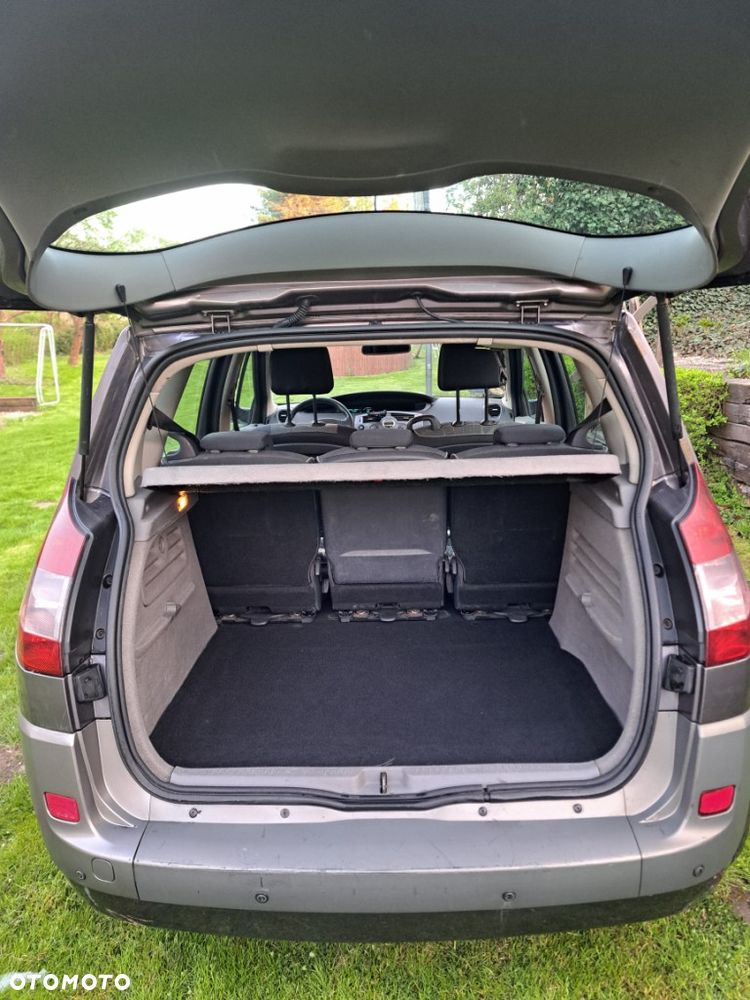 Renault Scenic 1.9 dCi Dynamique - 5